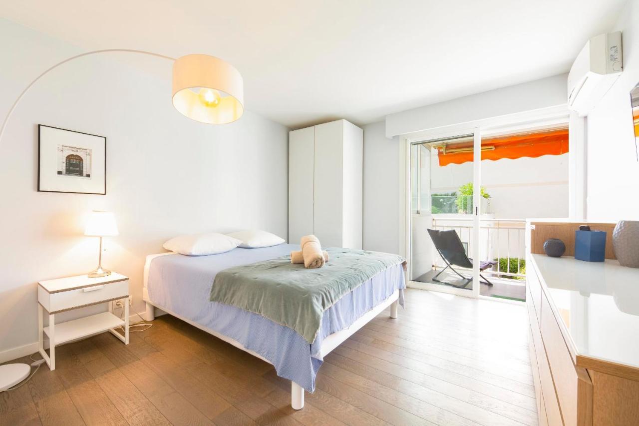 Modern Apartment 2 Bedrooms Quiet Terrace In A Palm Beach Area, 30 Meters From Seaside カンヌ エクステリア 写真