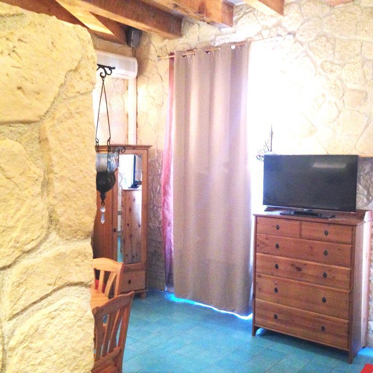 Modern Apartment 2 Bedrooms Quiet Terrace In A Palm Beach Area, 30 Meters From Seaside カンヌ エクステリア 写真